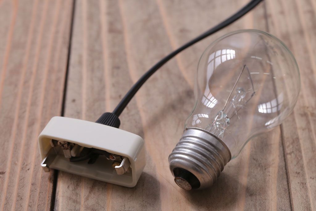 和製アンティーク　古いアルミシェードの天井照明(ペンダントライト)