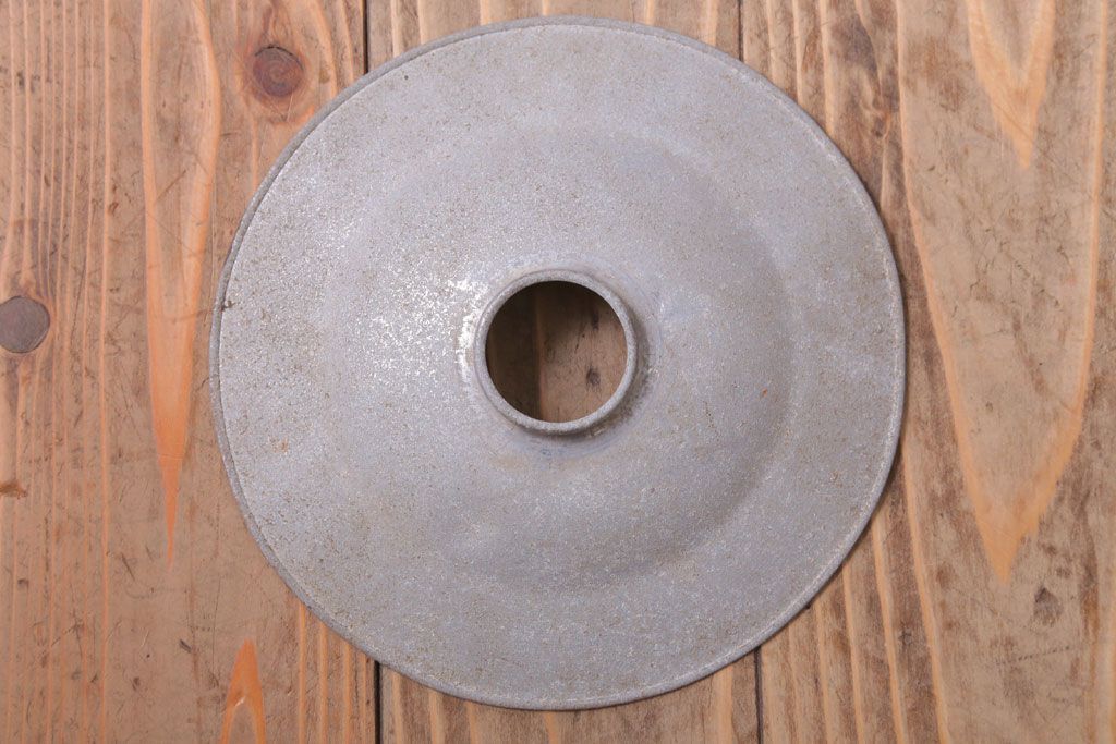 ビンテージ　ジャンクスタイル!アルミシェード平笠天井照明(2)