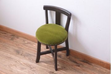 アンティーク家具　アンティーク　古いナラ材の小ぶりなチェア(椅子)