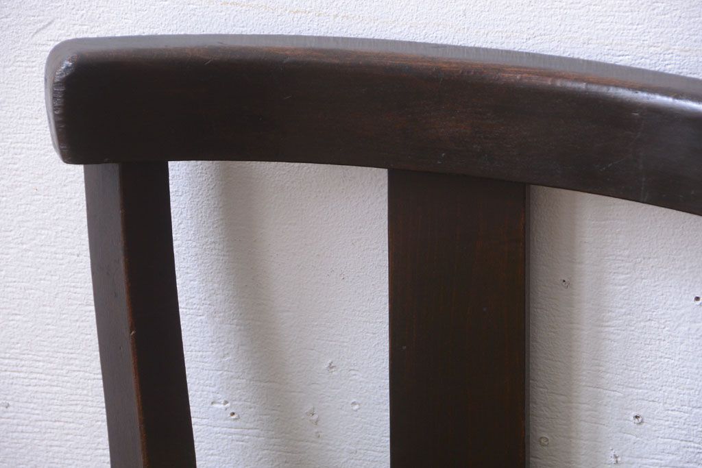 アンティーク家具　アンティーク　古いナラ材の小ぶりなチェア(椅子)