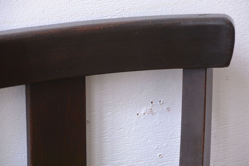 アンティーク家具　アンティーク　古いナラ材の小ぶりなチェア(椅子)