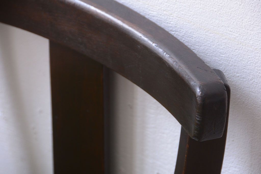 アンティーク家具　アンティーク　古いナラ材の小ぶりなチェア(椅子)