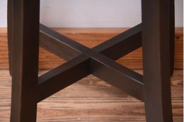 アンティーク家具　アンティーク　古いナラ材の小ぶりなチェア(椅子)