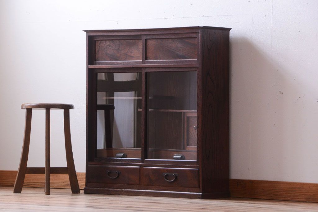 アンティーク家具　古民具・骨董　大正期　三方欅材!上品な茶箪笥(収納棚)