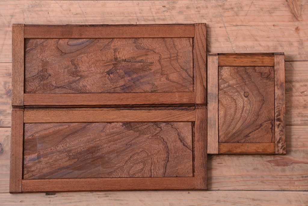 アンティーク家具　古民具・骨董　大正期　三方欅材!上品な茶箪笥(収納棚)