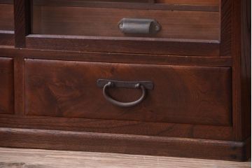 アンティーク家具　古民具・骨董　大正期　三方欅材!上品な茶箪笥(収納棚)