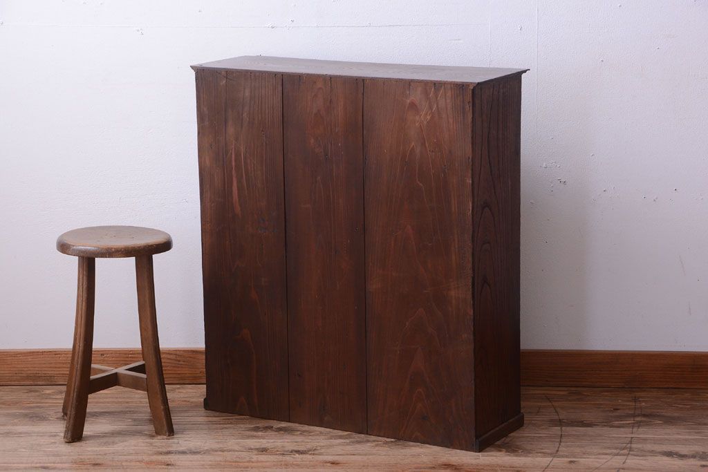 アンティーク家具　古民具・骨董　大正期　三方欅材!上品な茶箪笥(収納棚)