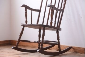 中古　ビンテージ　飛騨高山　柏木工　ロッキングチェア