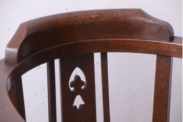 アンティーク家具　和製アンティーク　アーム付きのシックな回転椅子(3)