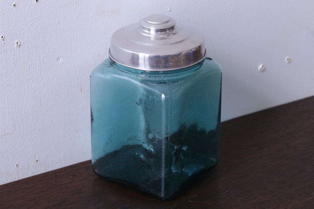 アンティーク雑貨　和製アンティーク　大正期　古い青色ガラス瓶