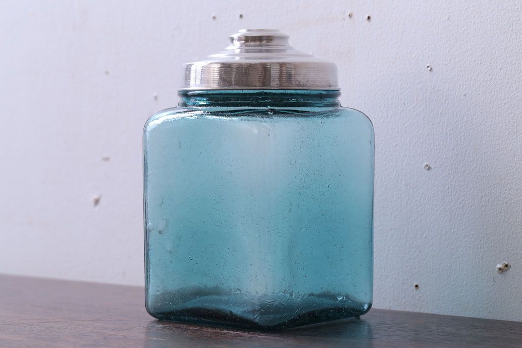 アンティーク雑貨　和製アンティーク　大正期　古い青色ガラス瓶