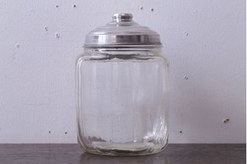 アンティーク雑貨　昭和レトロ　蓋付きのアンティークガラス瓶(キャンディーポット)