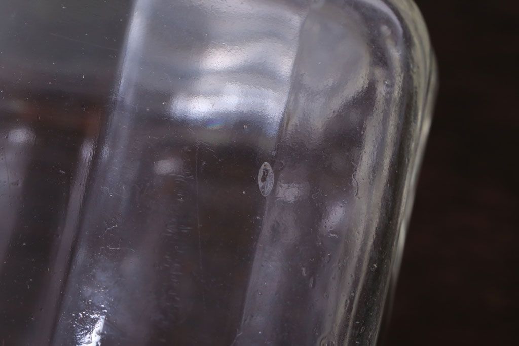 アンティーク雑貨　昭和レトロ　蓋付きのアンティークガラス瓶(キャンディーポット)