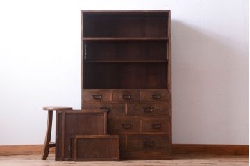 アンティーク家具　古民具・骨董　大正期　透かし彫り!前面桑材の高級茶箪笥