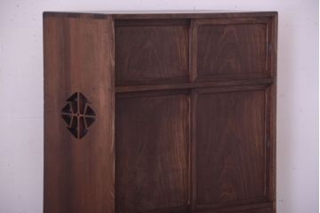 アンティーク家具　古民具・骨董　大正期　透かし彫り!前面桑材の高級茶箪笥