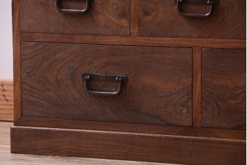 アンティーク家具　古民具・骨董　大正期　透かし彫り!前面桑材の高級茶箪笥
