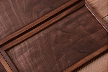 アンティーク家具　古民具・骨董　大正期　透かし彫り!前面桑材の高級茶箪笥