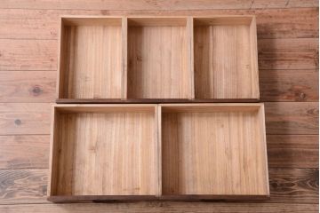 アンティーク家具　古民具・骨董　大正期　透かし彫り!前面桑材の高級茶箪笥