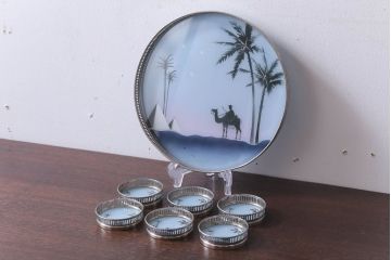 アンティーク雑貨　昭和レトロ　砂漠柄の古いガラストレー・コースターセット