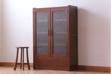 レトロ家具　昭和レトロ　チェッカーガラス入り!古い木のブックケース(本箱)
