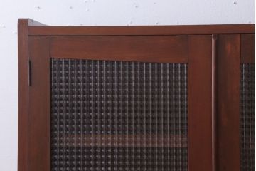 レトロ家具　昭和レトロ　チェッカーガラス入り!古い木のブックケース(本箱)