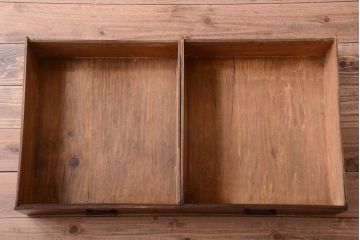 アンティーク家具　古民具・骨董　明治期　味わい深い古い引き戸収納棚(2)