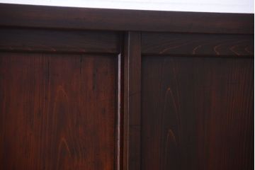 アンティーク家具　古民具・骨董　明治期　味わい深い古い引き戸収納棚(2)