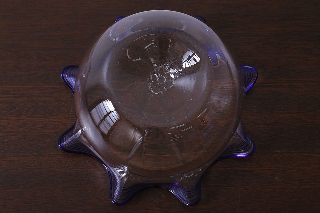 アンティーク雑貨　和製アンティーク　青縁がかわいい古いガラスの金魚鉢