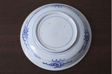 古民具・骨董　明治期　菊の図　アンティーク染付大皿(2)