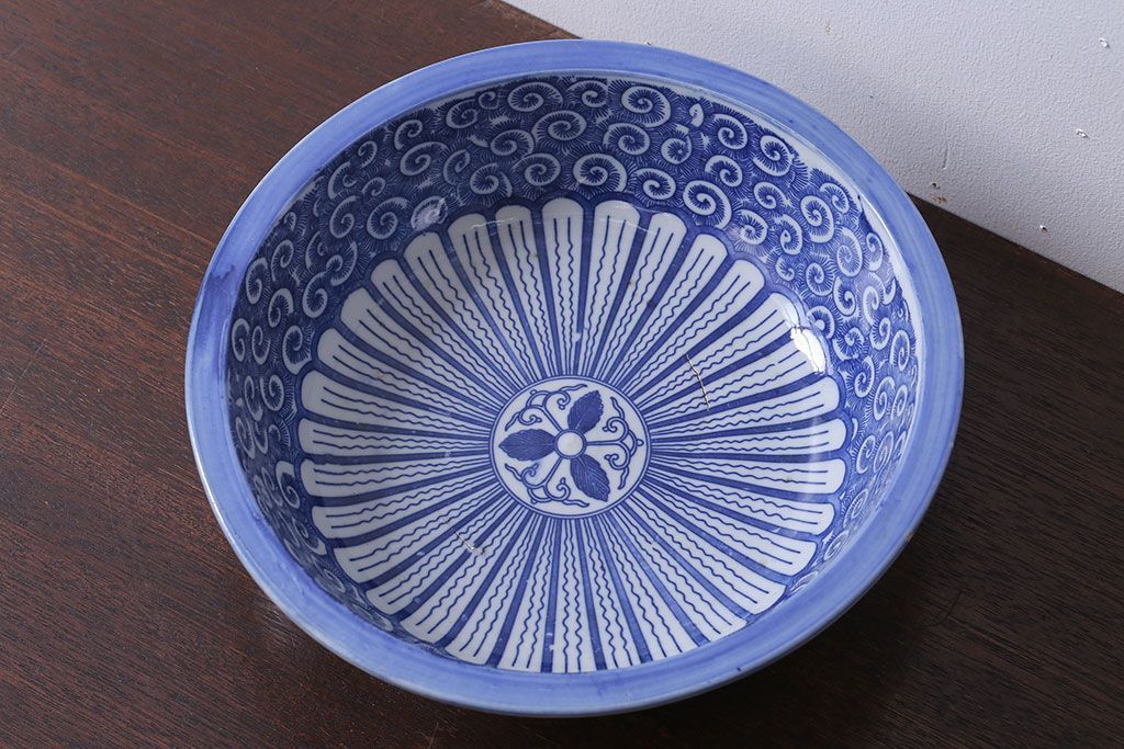 古民具・骨董　大正期　蛸唐草　アンティーク深鉢(印判皿)(1)