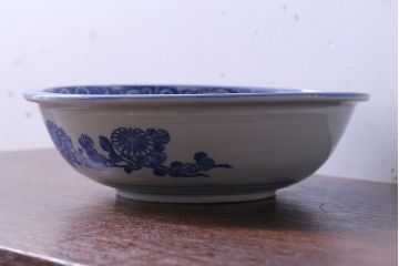 古民具・骨董　大正期　蛸唐草　アンティーク深鉢(印判皿)(1)