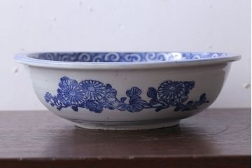 古民具・骨董　大正期　蛸唐草　アンティーク深鉢(印判皿)(1)