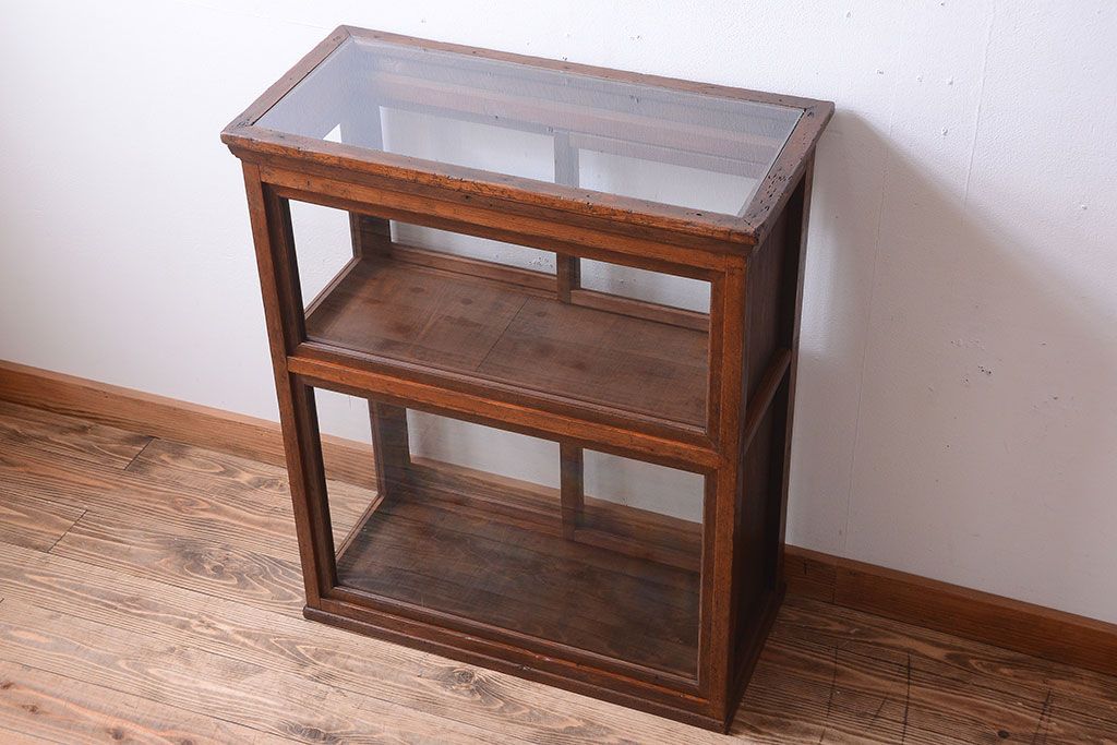 アンティーク家具　和製アンティーク　縦型!古い木の上品なガラスケース