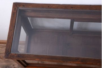 アンティーク家具　和製アンティーク　縦型!古い木の上品なガラスケース