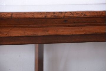 アンティーク家具　和製アンティーク　縦型!古い木の上品なガラスケース