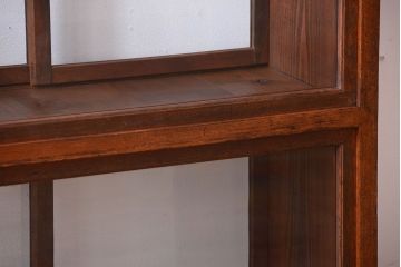 アンティーク家具　和製アンティーク　縦型!古い木の上品なガラスケース