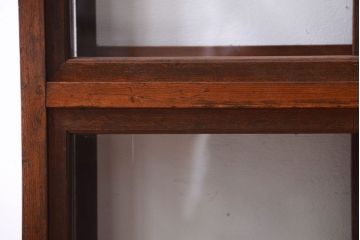 アンティーク家具　和製アンティーク　縦型!古い木の上品なガラスケース