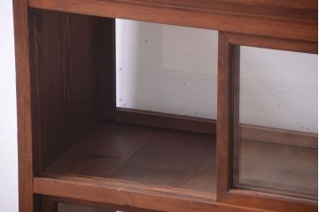 アンティーク家具　和製アンティーク　縦型!古い木の上品なガラスケース