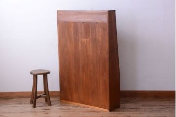 アンティーク家具　和製アンティーク　台形!古い木の本棚