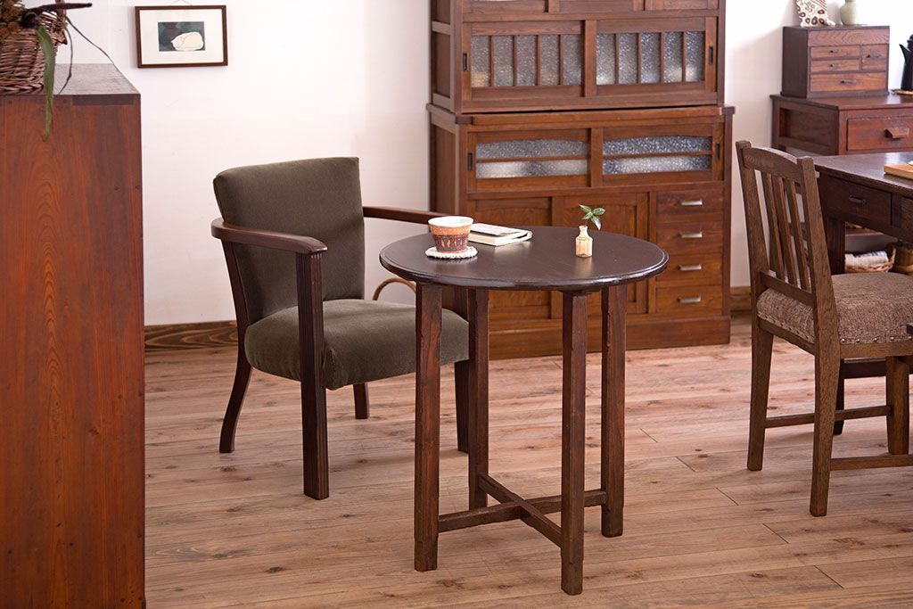 アンティーク家具　和製アンティーク　シンプルデザイン!古いラウンドテーブル(丸テーブル)