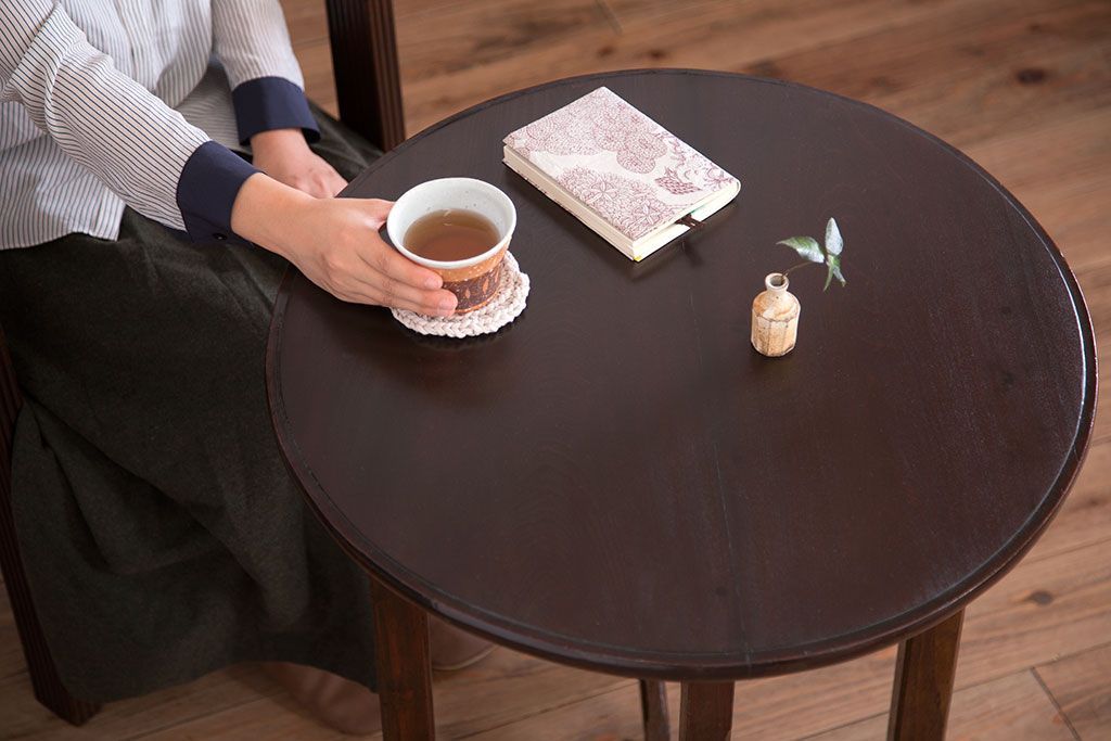 アンティーク家具　和製アンティーク　シンプルデザイン!古いラウンドテーブル(丸テーブル)