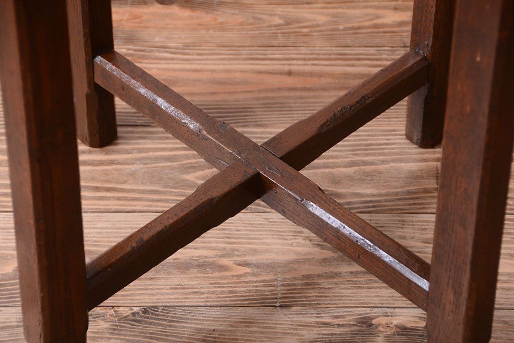 アンティーク家具　和製アンティーク　シンプルデザイン!古いラウンドテーブル(丸テーブル)