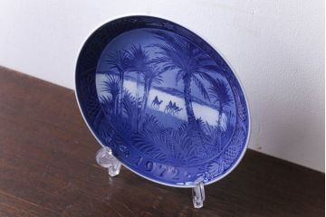 アンティーク雑貨　中古　ROYAL COPENHAGEN(ロイヤルコペンハーゲン)　イヤープレート　1972
