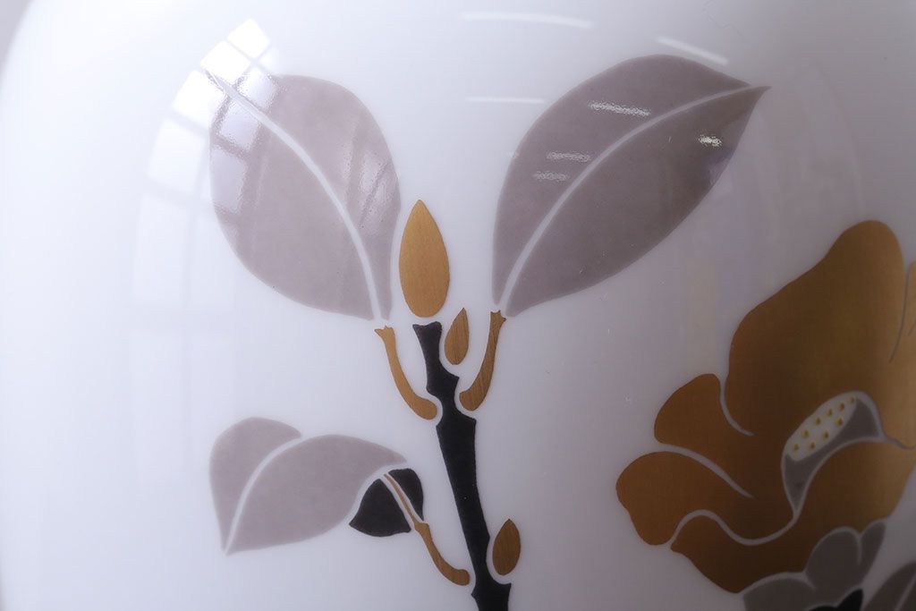 アンティーク雑貨　中古　大倉陶園(おおくらとうえん)　金彩　椿　23cm　花器(箱付き)