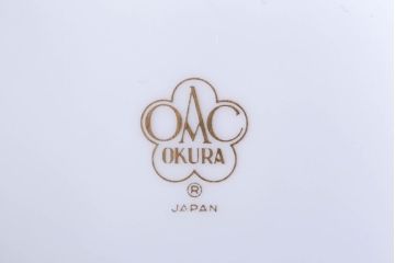 アンティーク雑貨　中古　大倉陶園(おおくらとうえん)　金彩　椿　23cm　花器(箱付き)