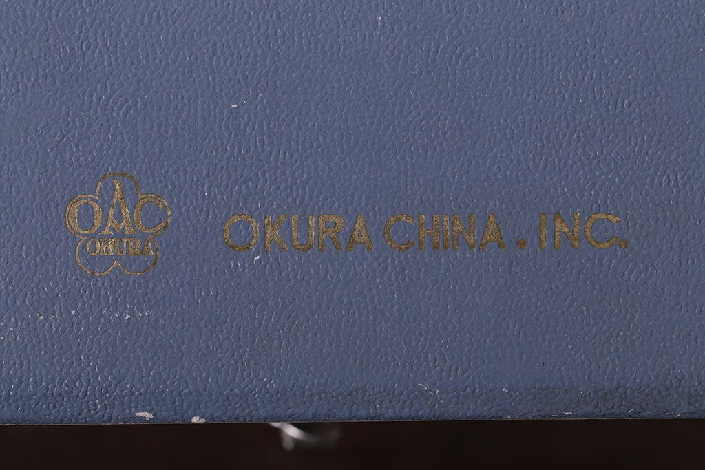 アンティーク雑貨　中古　大倉陶園(おおくらとうえん)　金彩　椿　23cm　花器(箱付き)