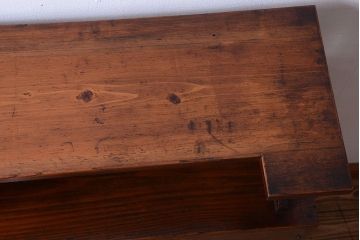 アンティーク家具　和製アンティーク　飾り台付きの上品な古いブックケース(本箱)