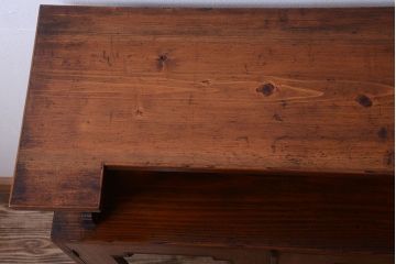 アンティーク家具　和製アンティーク　飾り台付きの上品な古いブックケース(本箱)