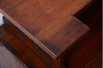 アンティーク家具　和製アンティーク　飾り台付きの上品な古いブックケース(本箱)