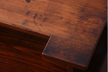 アンティーク家具　和製アンティーク　飾り台付きの上品な古いブックケース(本箱)